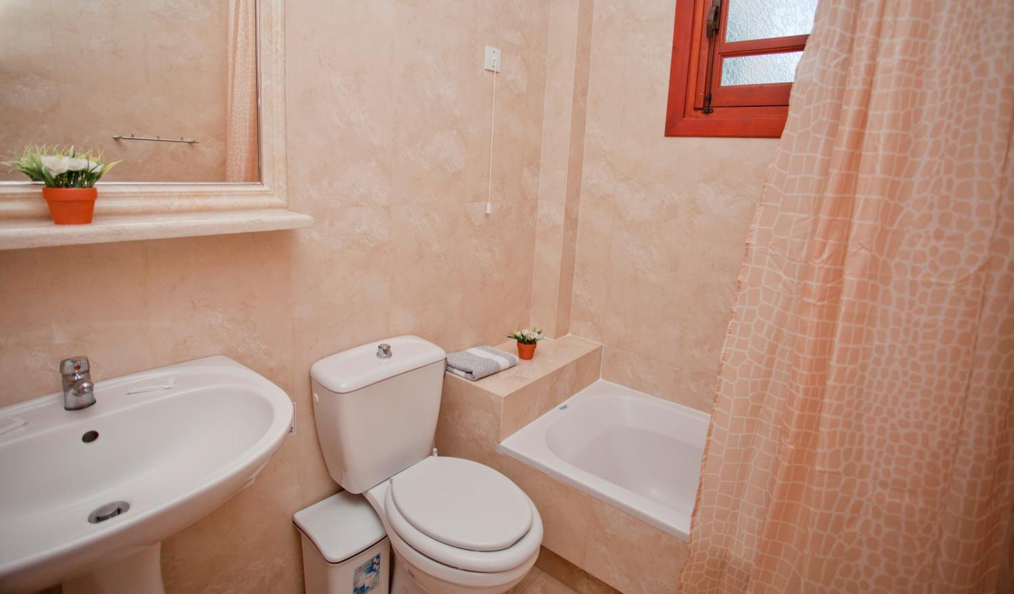 Golden Sun Apartments Arkasa Room photo